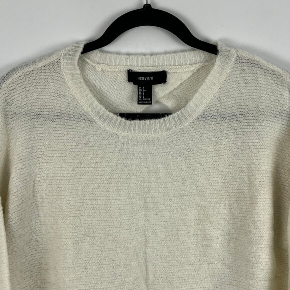 Forever 21 Short Sweater Size S White Long Sleeve Crew Neck Open Back Tight Knit - Picture 2 of 9